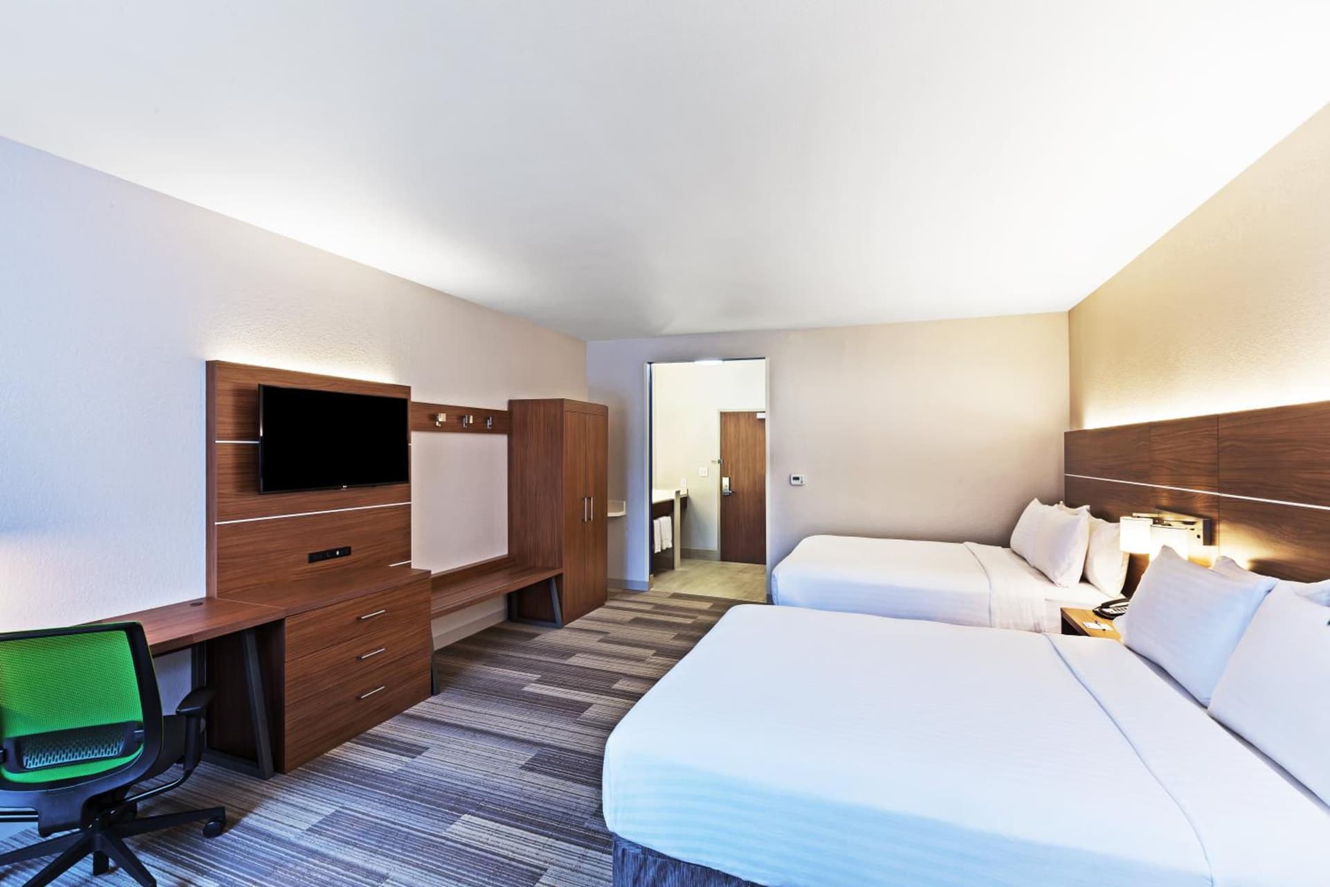 Holiday Inn Express Hotel & Suites Dallas Lewisville by IHG gallery photo in Lewisville, TX — image 27