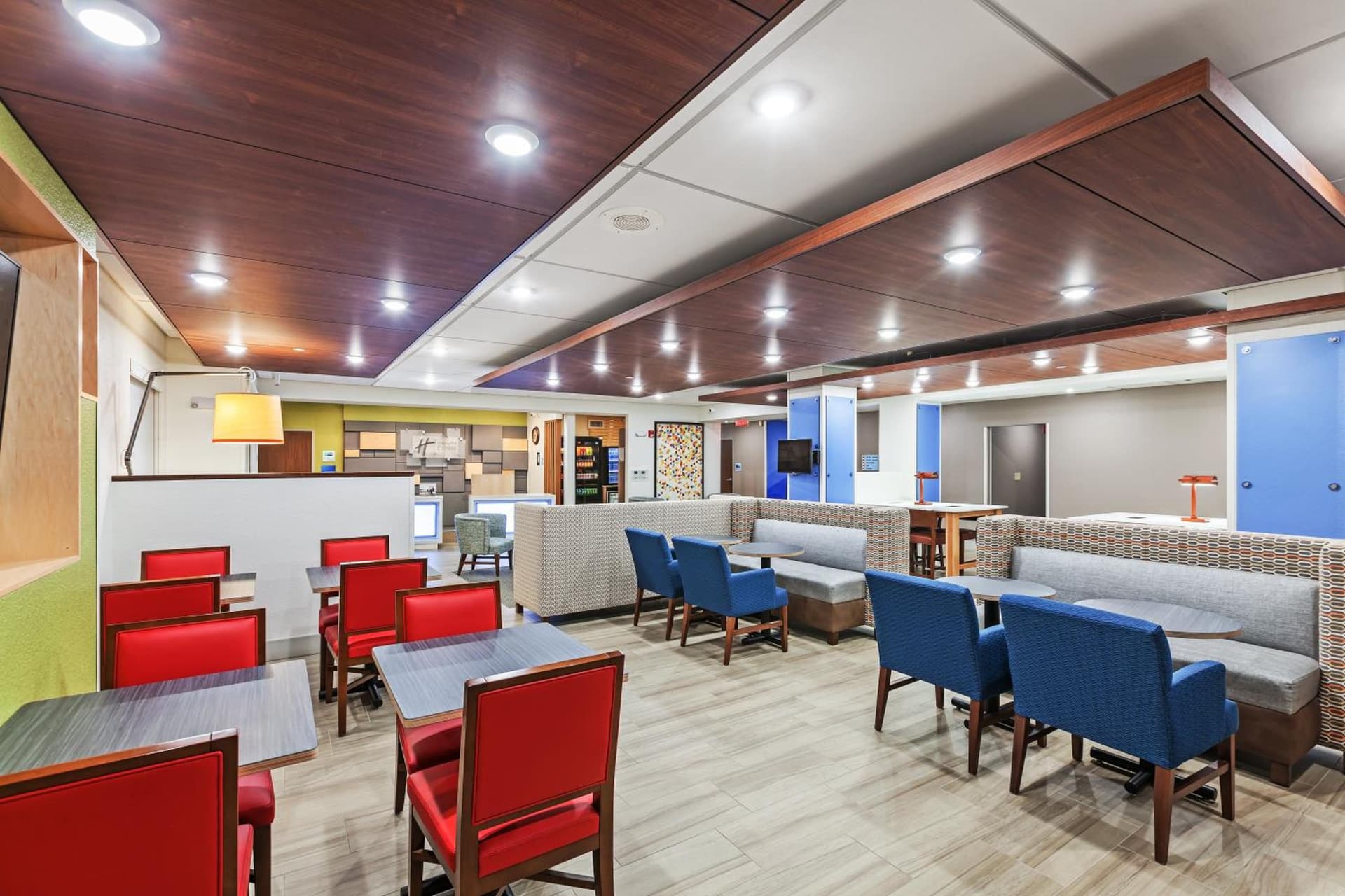 Holiday Inn Express Hotel & Suites Dallas Lewisville by IHG gallery photo in Lewisville, TX — image 23