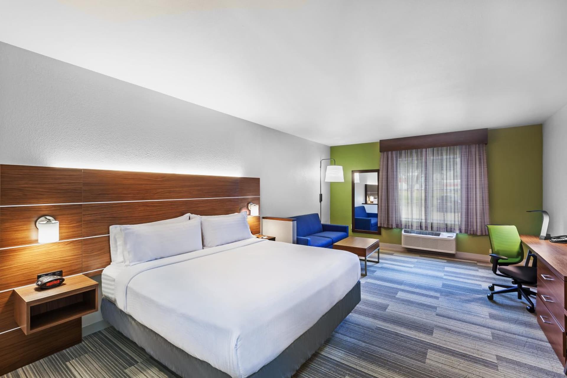 Holiday Inn Express Hotel & Suites Dallas Lewisville by IHG gallery photo in Lewisville, TX — image 9