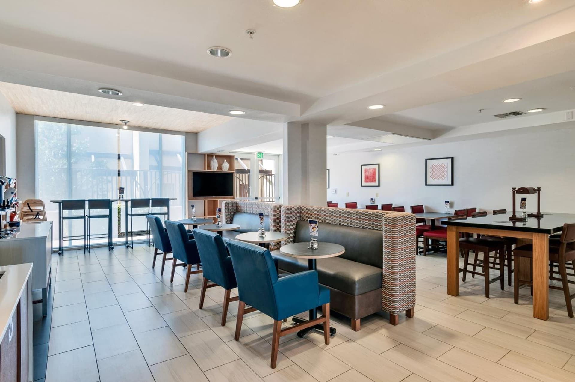 Holiday Inn Express Hotel & Suites Banning by IHG gallery photo in Banning, CA — image 24