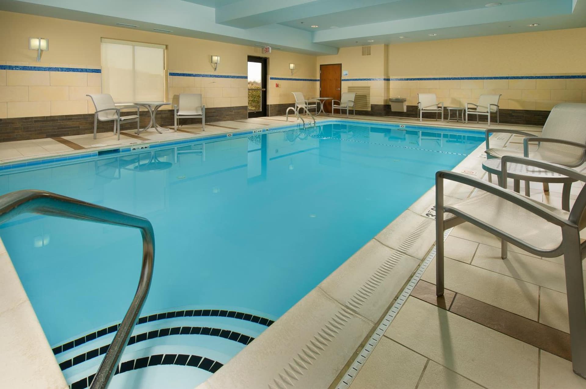 Holiday Inn Express & Suites Columbia - East Elkridge, Jessup an IHG Hotel property views in Elkridge, MD — gallery photo 3