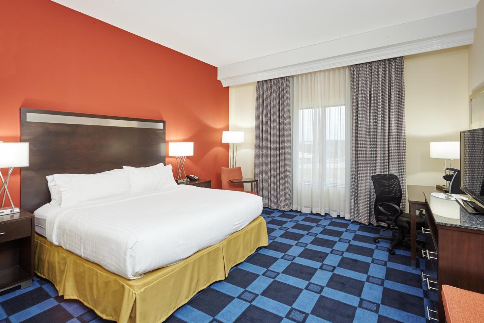 Holiday Inn Express Hotel & Suites Columbia Univ Area-Hwy 63 by IHG gallery photo in Columbia, MO — image 11