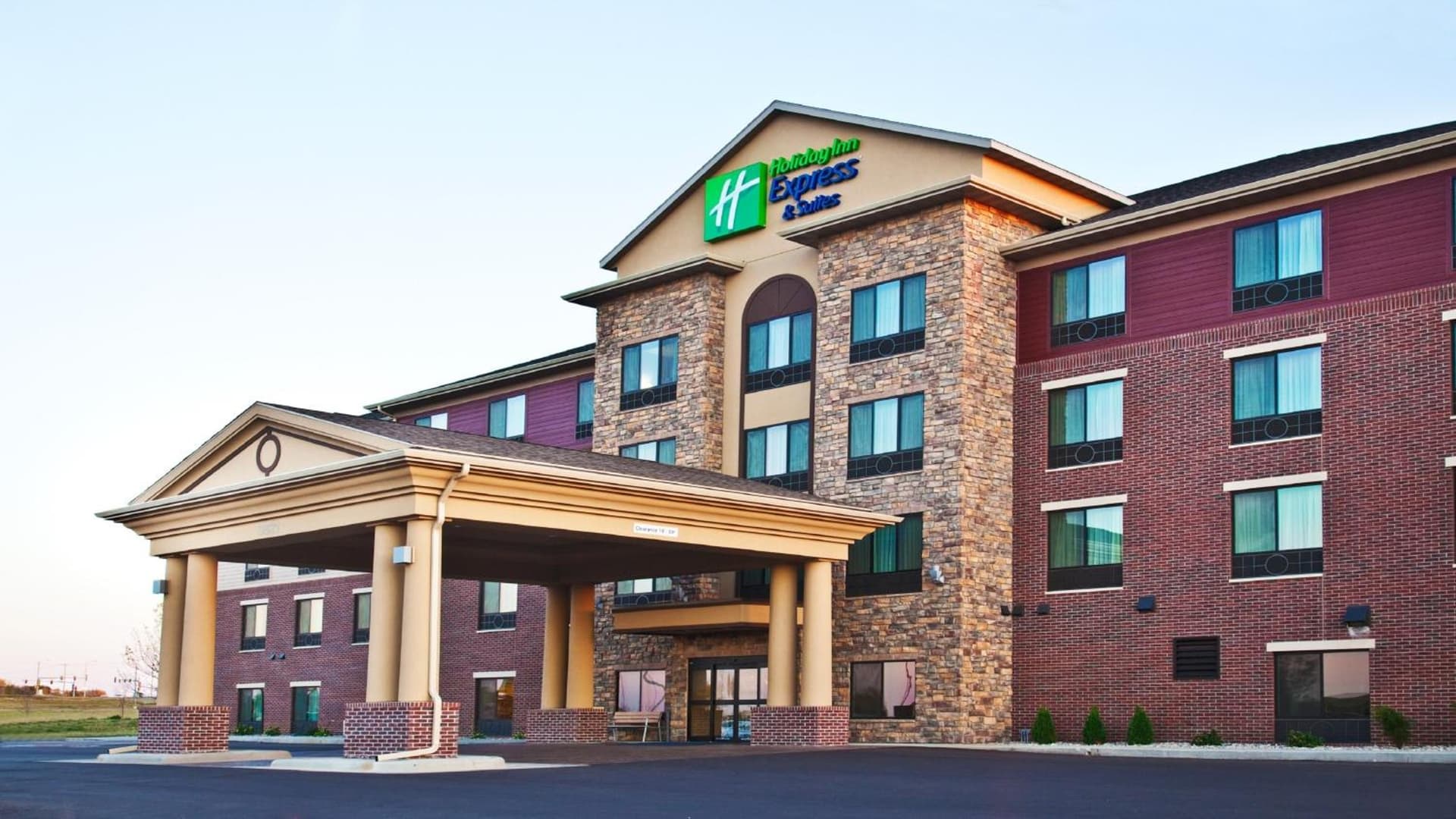 Holiday Inn Express & Suites Sioux Falls Southwest by IHG featured exterior or lobby in Sioux Falls, SD — similar hotel