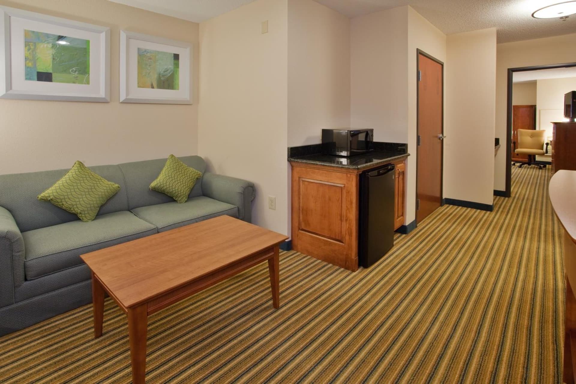 Holiday Inn Express Hotel & Suites Fredericksburg by IHG gallery photo in Fredericksburg, VA — image 51