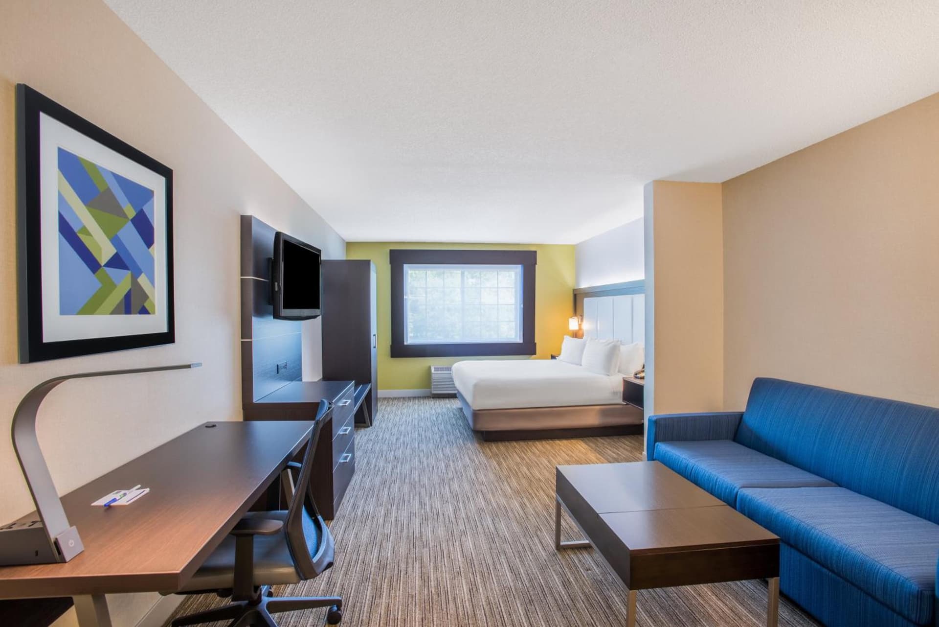 Holiday Inn Express Hotel & Suites Boston - Marlboro by IHG gallery photo in Hudson — image 9