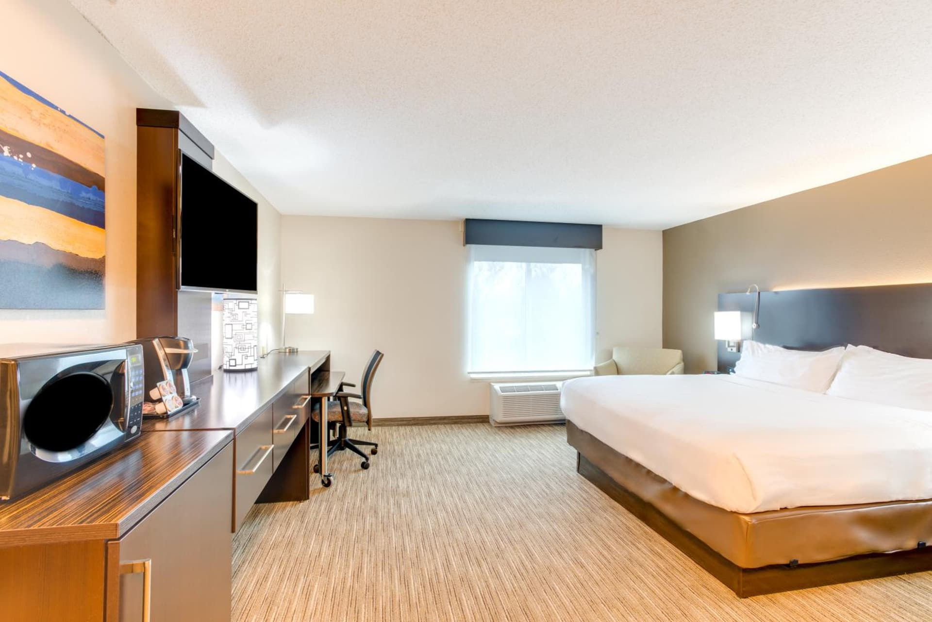 Holiday Inn Express Hotel & Suites Bethlehem by IHG gallery photo in Bethlehem, PA — image 5