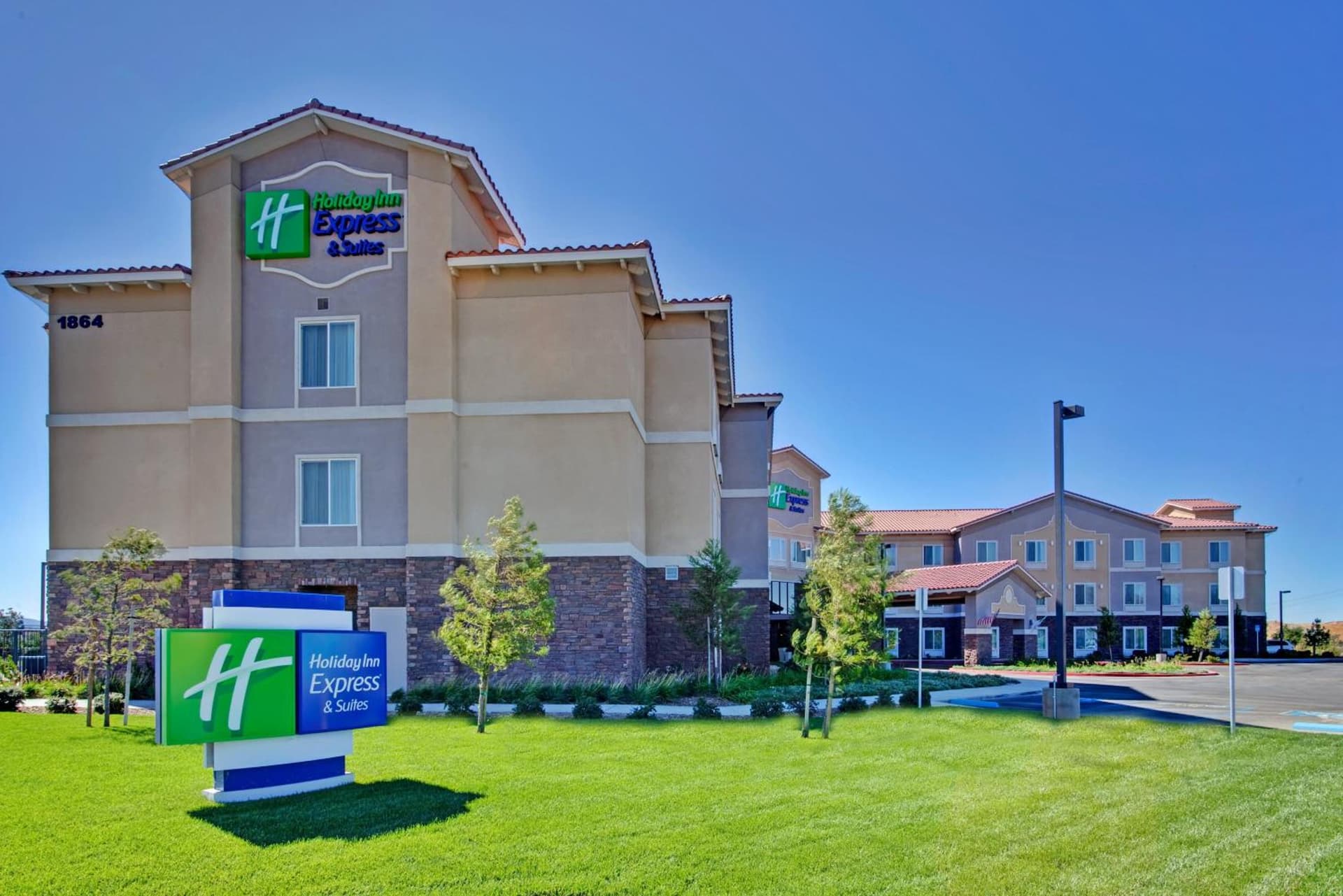 Holiday Inn Express & Suites Beaumont - Oak Valley by IHG gallery photo in Beaumont, CA — image 39