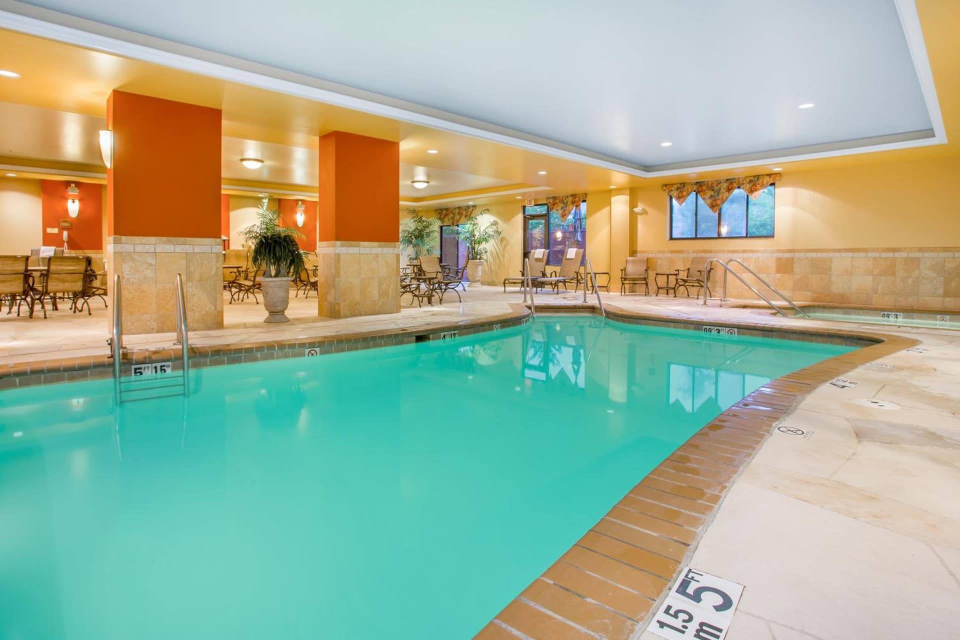 Holiday Inn Express & Suites Bloomington by IHG property views in Bloomington, IN — gallery photo 3