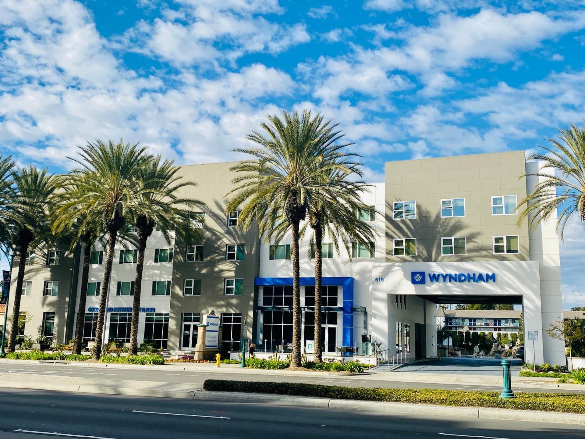 Wyndham Anaheim gallery photo in Anaheim, CA — image 95