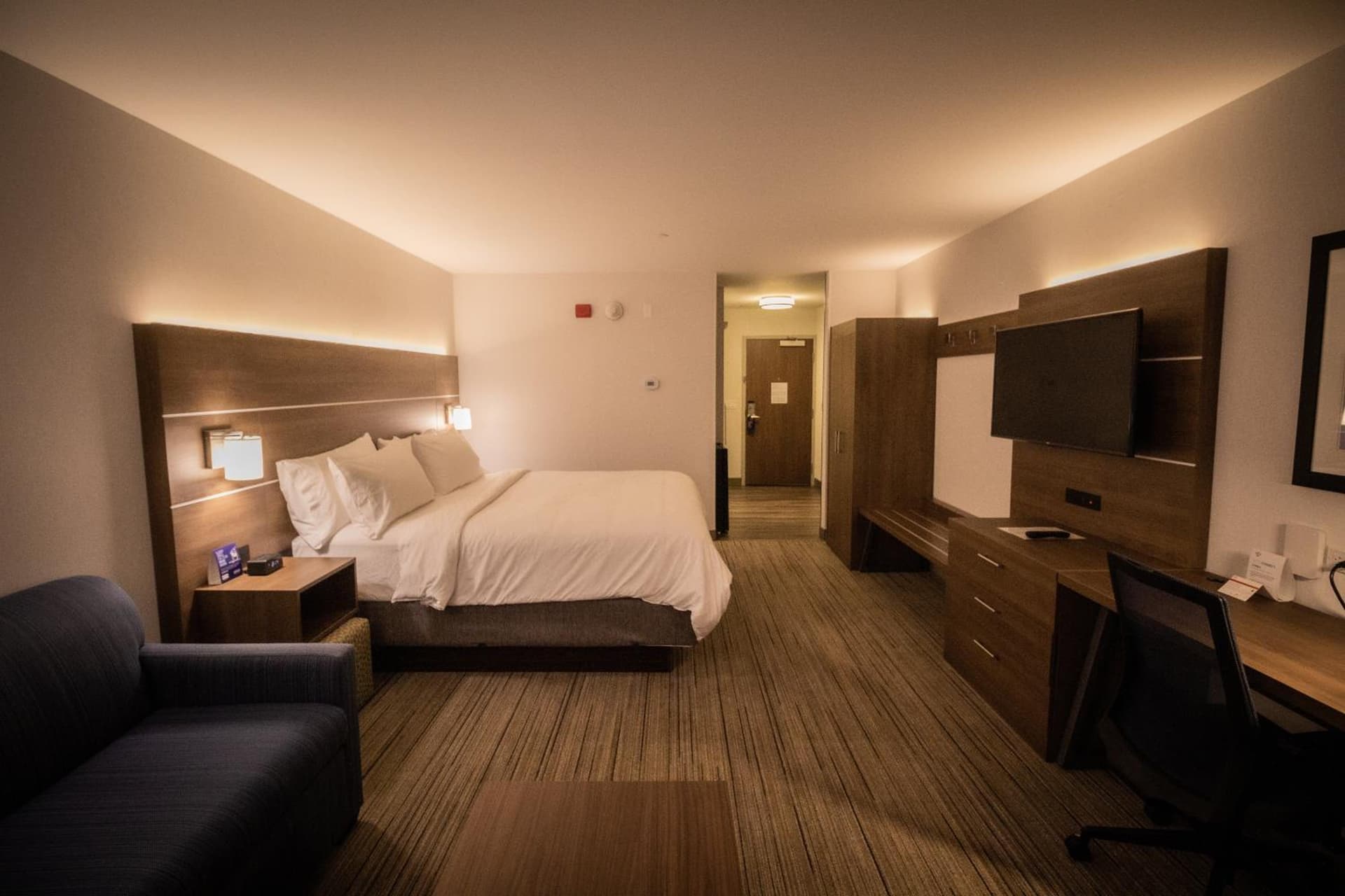 Holiday Inn Express & Suites - Boston South - Randolph by IHG gallery photo in Randolph — image 32