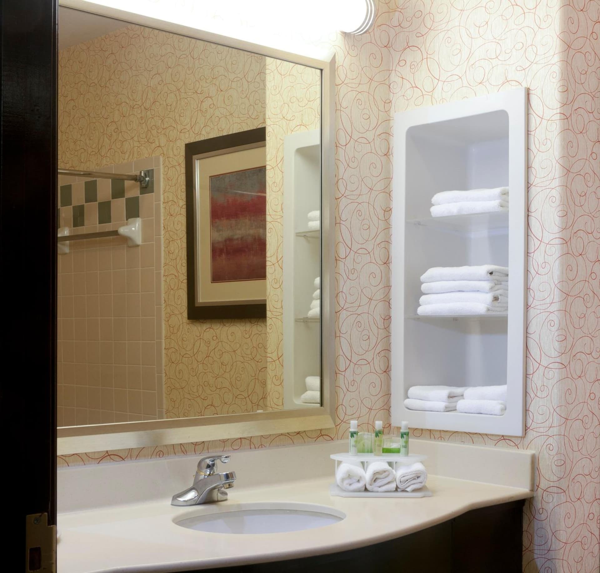 Holiday Inn Express Hotel and Suites Brownsville by IHG gallery photo in Brownsville, TX — image 23