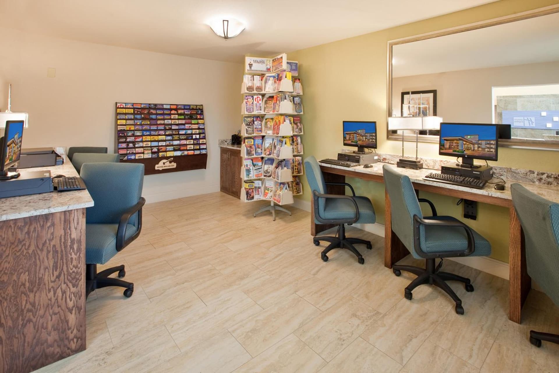 Holiday Inn Express Hotel & Suites Branson 76 Central by IHG interior in Branson, MO — gallery photo 2