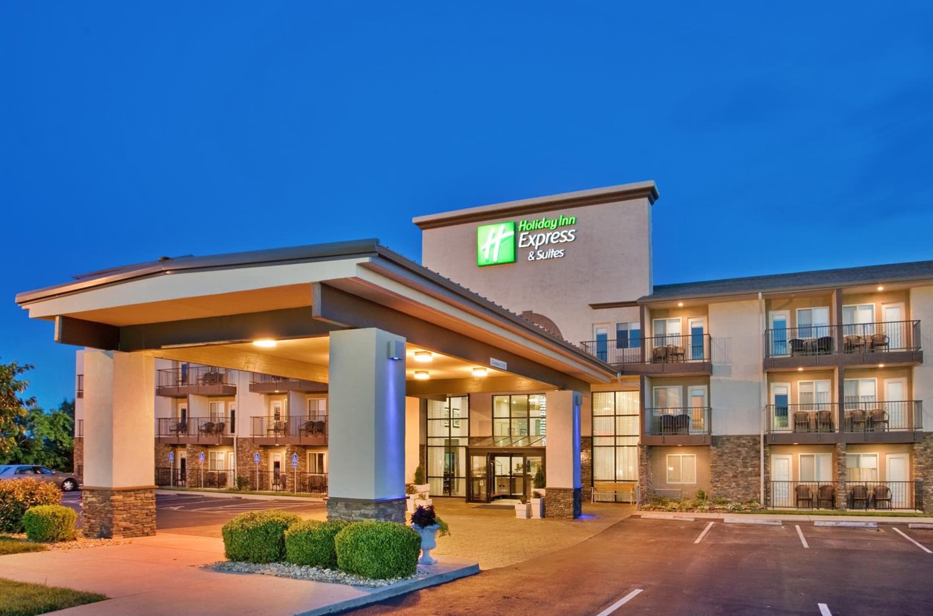Holiday Inn Express Hotel & Suites Branson 76 Central by IHG featured exterior or lobby in Branson, MO — similar hotel
