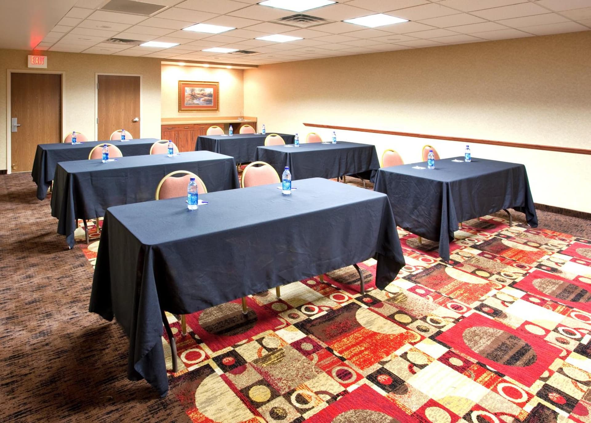 Holiday Inn Express Hotel & Suites Bowling Green by IHG gallery photo in Bowling Green, OH — image 38