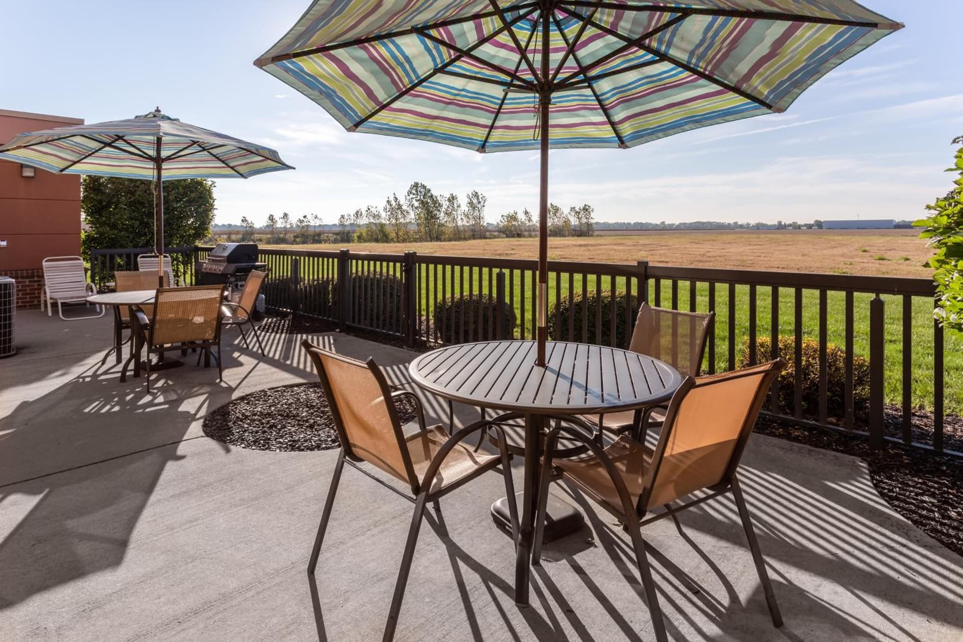 Holiday Inn Express Hotel & Suites Bowling Green by IHG property views in Bowling Green, OH — gallery photo 3