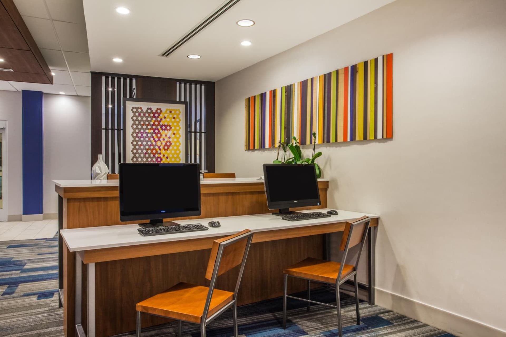 Holiday Inn Express & Suites Lexington Park California by IHG gallery photo in California, MD — image 22