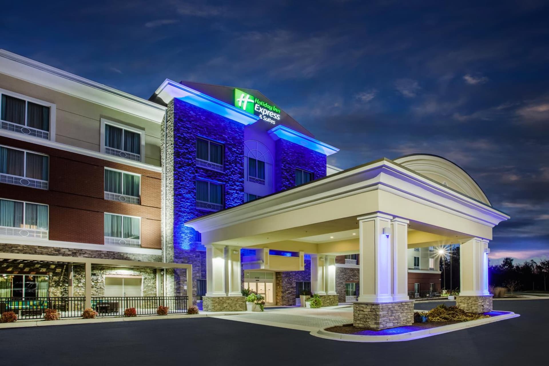 Holiday Inn Express & Suites Lexington Park California by IHG featured exterior or lobby in California, MD — similar hotel
