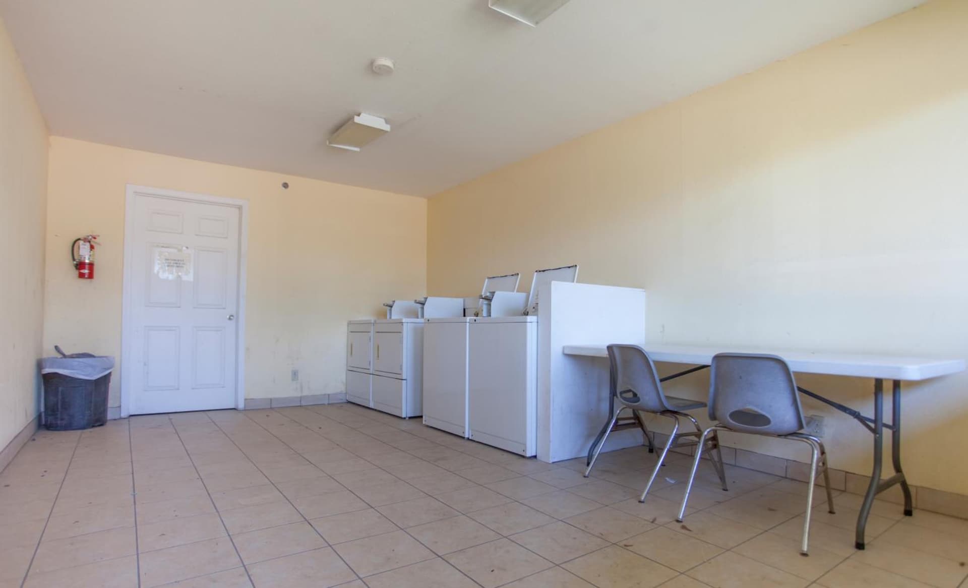 Days Inn by Wyndham Shenandoah gallery photo in The Woodlands, TX — image 41