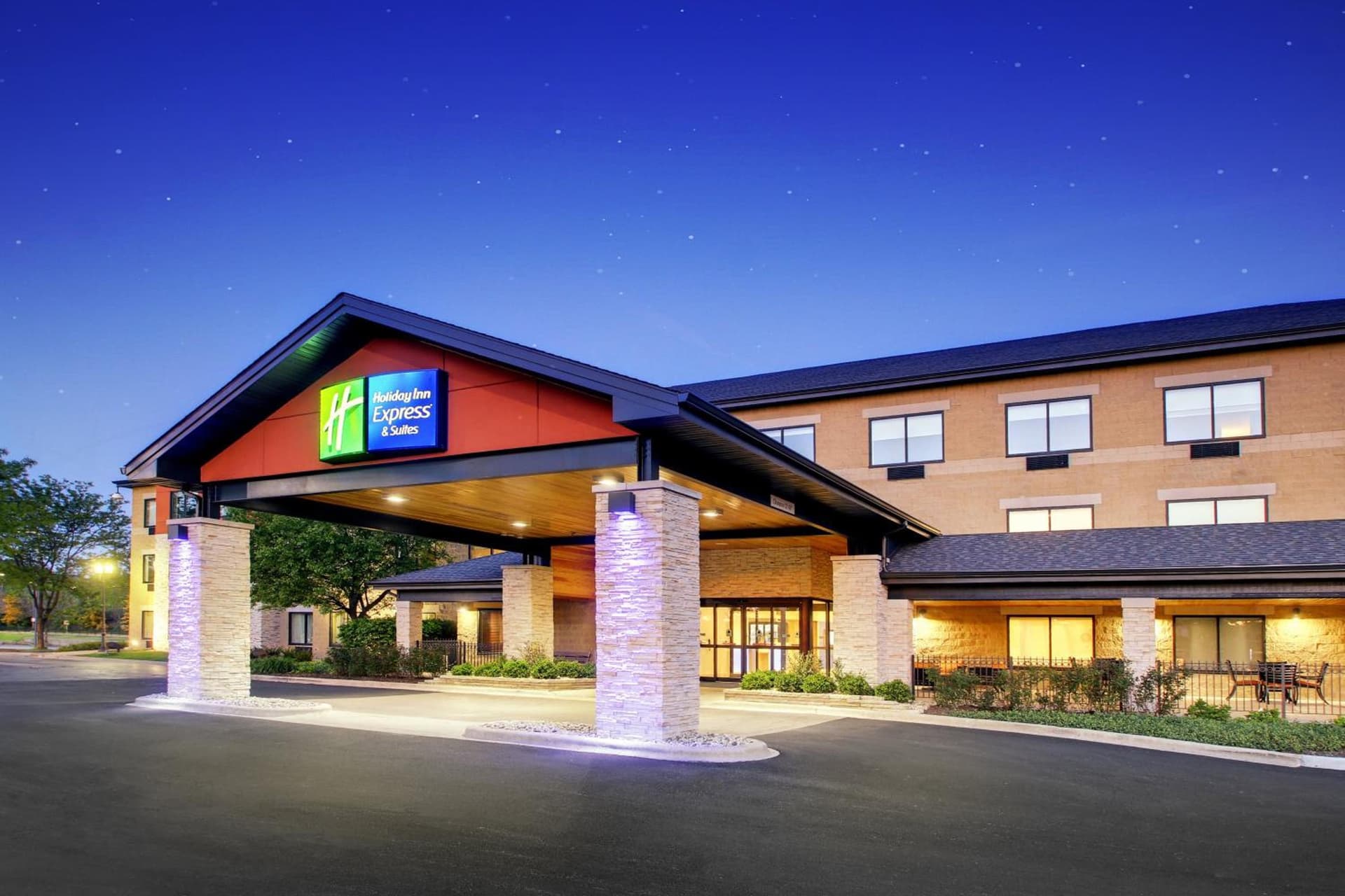 Holiday Inn Express & Suites Aurora - Naperville by IHG gallery photo in Aurora, IL — image 38