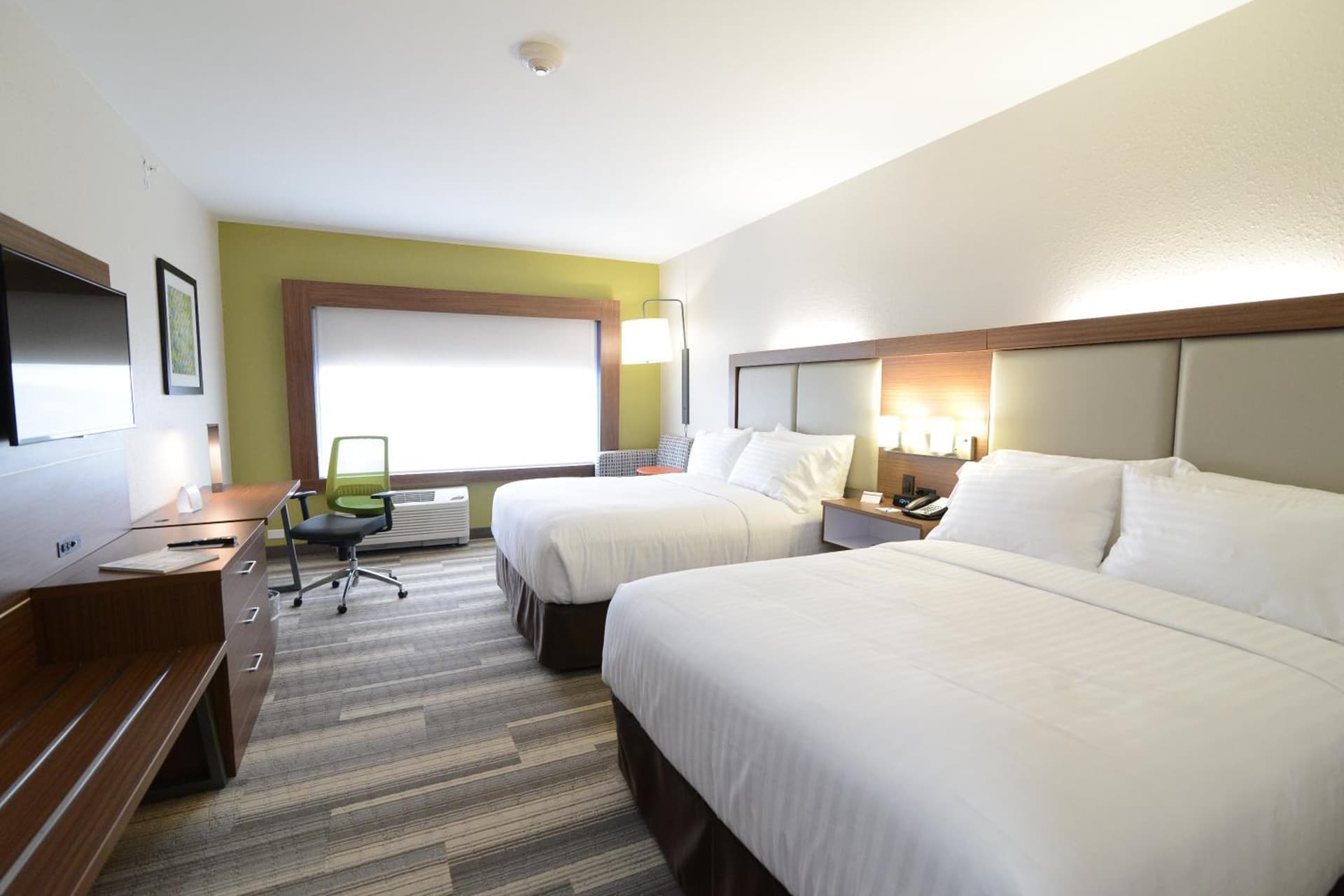 Holiday Inn Express & Suites Chicago North Shore - Niles by IHG gallery photo in Niles, IL — image 4