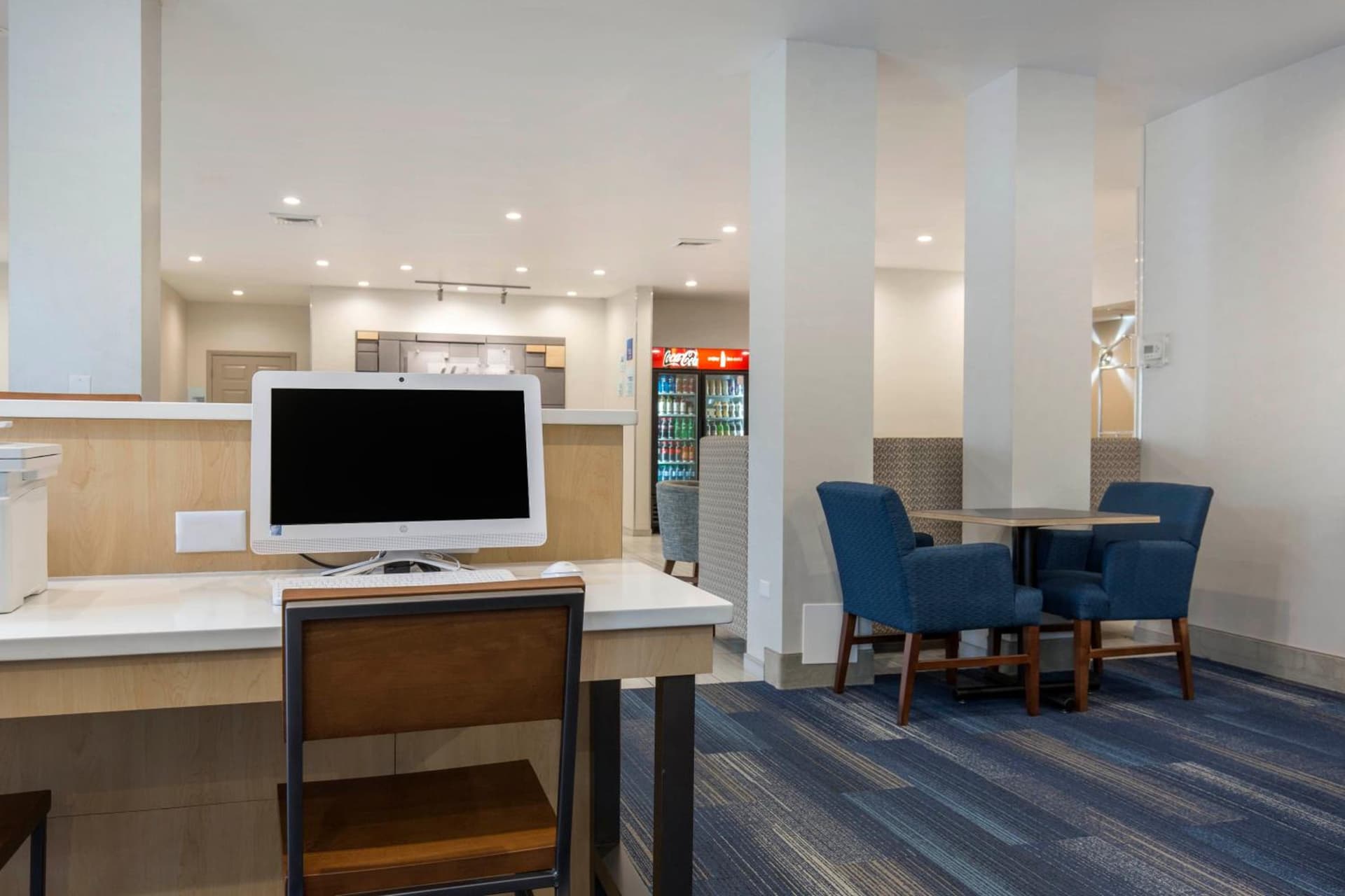 Holiday Inn Express & Suites Chicago West - St Charles by IHG gallery photo in Saint Charles, IL — image 59