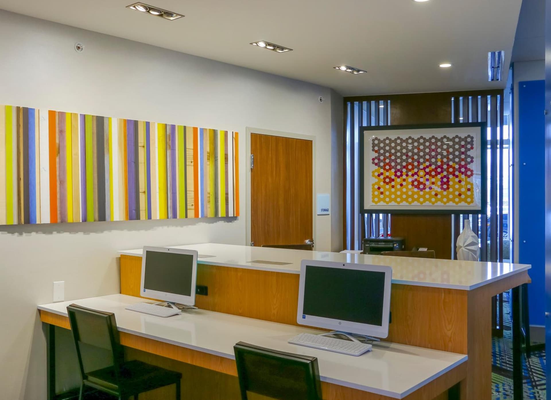 Holiday Inn Express & Suites - Detroit Northwest - Livonia by IHG gallery photo in Livonia, MI — image 17