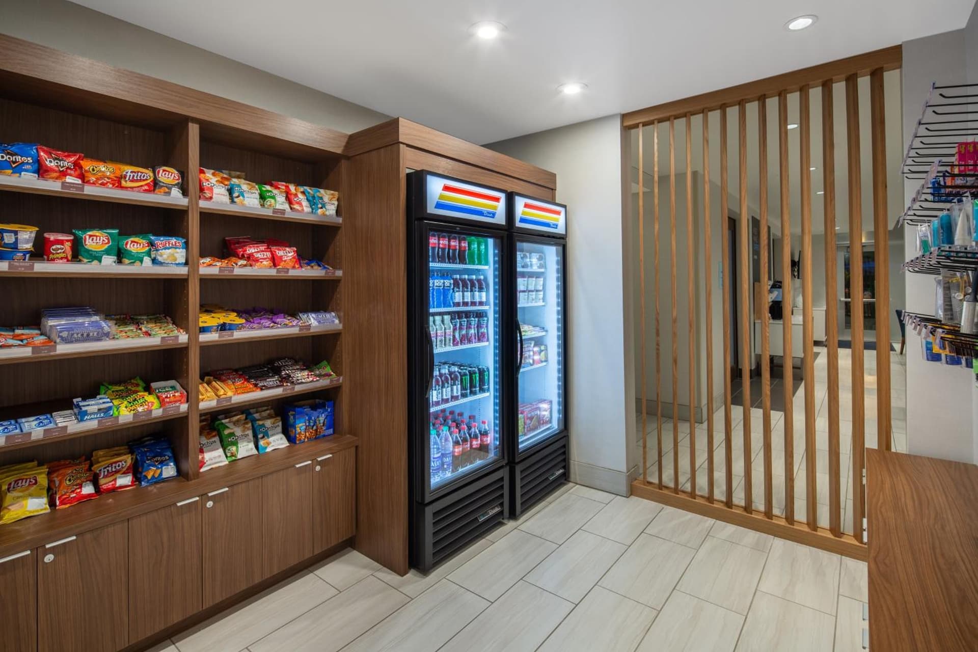 Holiday Inn Express & Suites Chico by IHG interior in Chico, CA — gallery photo 2