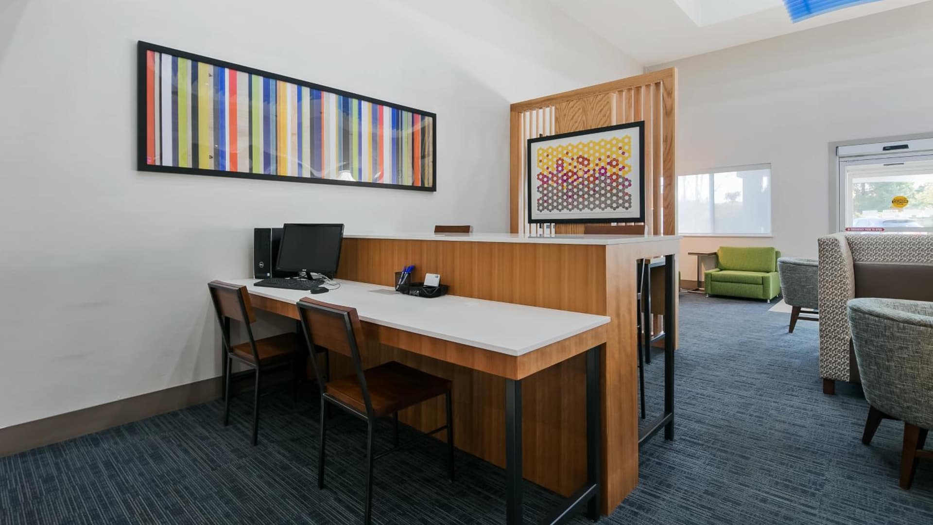 Holiday Inn Express Hotel & Suites Everett by IHG gallery photo in Everett, WA — image 9