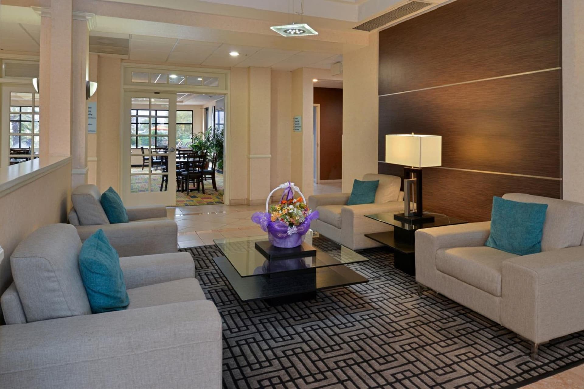 Hampton Inn & Suites Cathedral City gallery photo in Cathedral City, CA — image 39