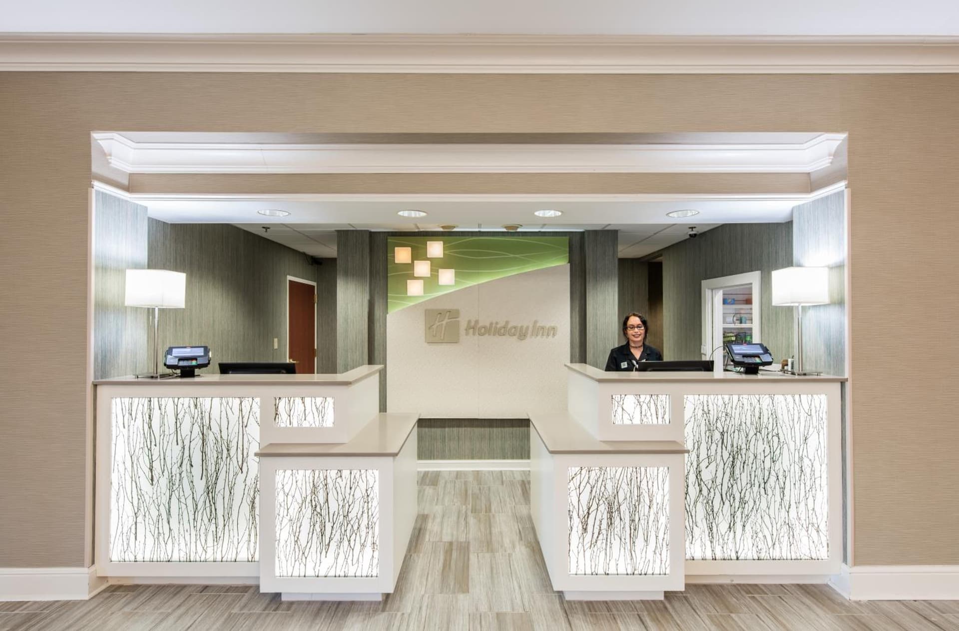 Holiday Inn & Suites Lake City by IHG property views in Lake City, FL — gallery photo 3