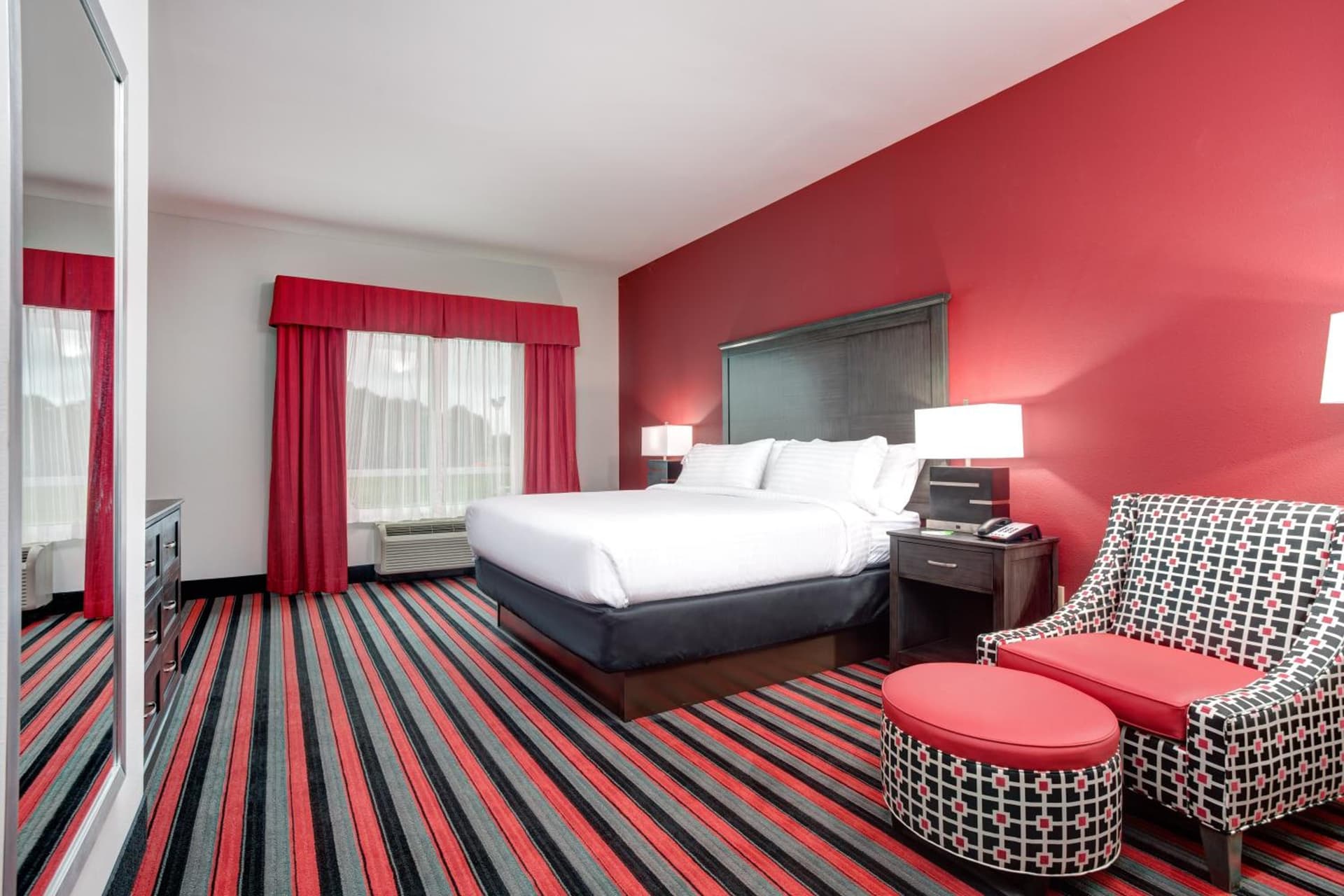 Holiday Inn & Suites Lafayette North by IHG gallery photo in Lafayette, LA — image 16