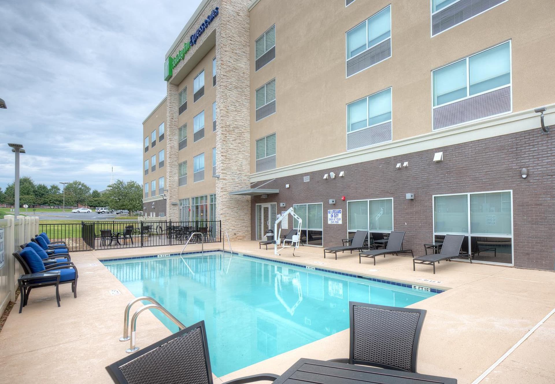 Holiday Inn Express & Suites - Fort Mill by IHG gallery photo in Fort Mill, SC — image 16