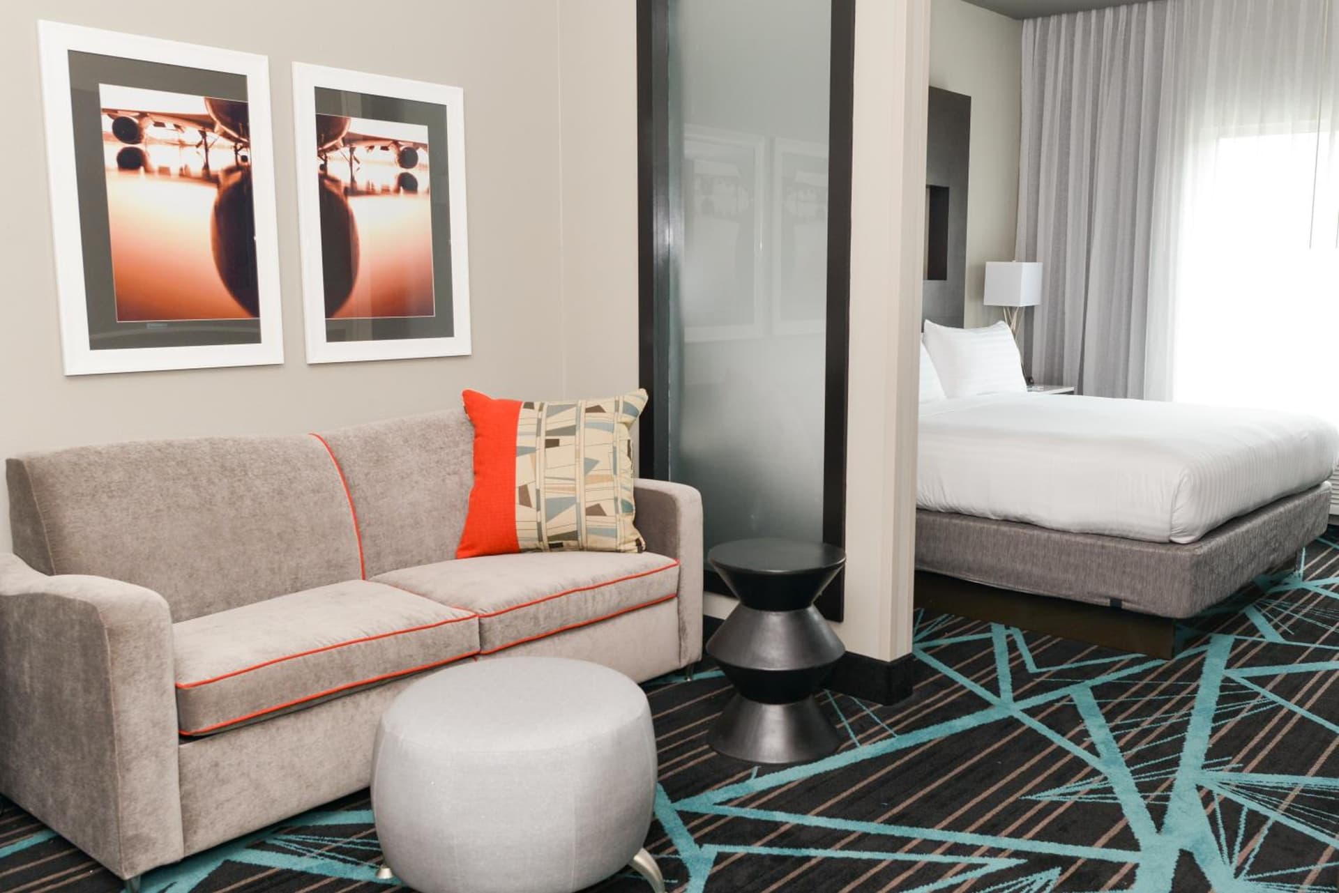 Holiday Inn Express & Suites - Charlotte Airport by IHG gallery photo in Charlotte, NC — image 10