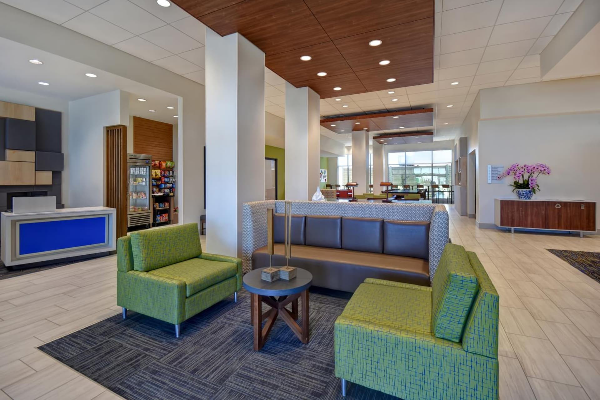 Holiday Inn Express & Suites - Galveston Beach by IHG gallery photo in Galveston, TX — image 12