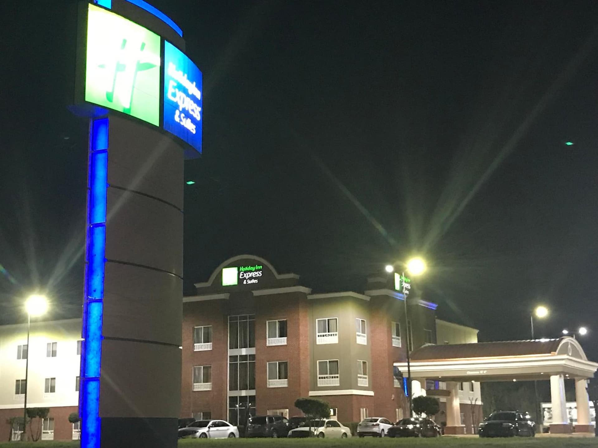Holiday Inn Express Hotel & Suites Canton by IHG — hotel in Canton, Mississippi