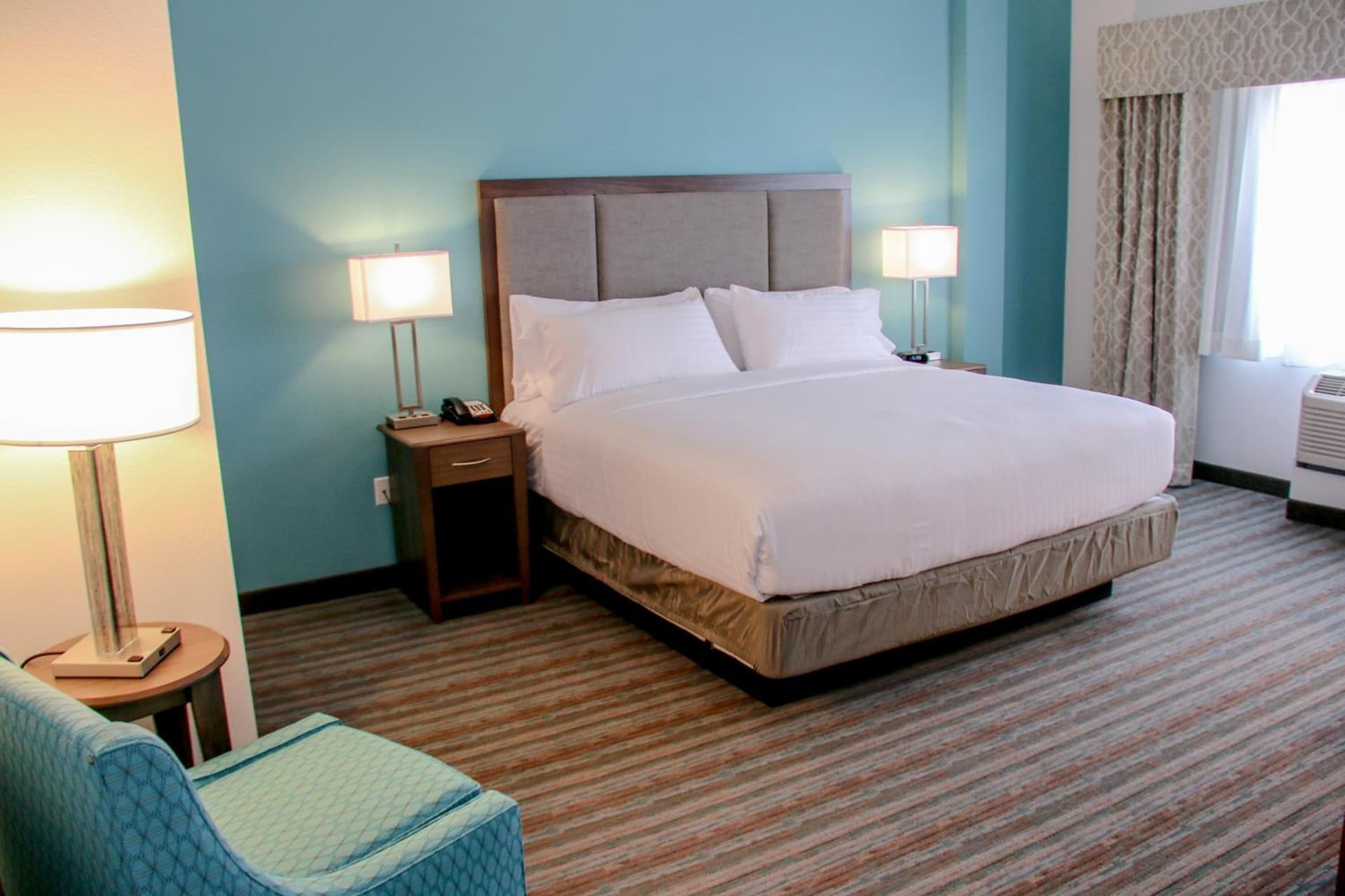 Holiday Inn & Suites Denver Tech Center-Centennial by IHG gallery photo in Centennial, CO — image 30