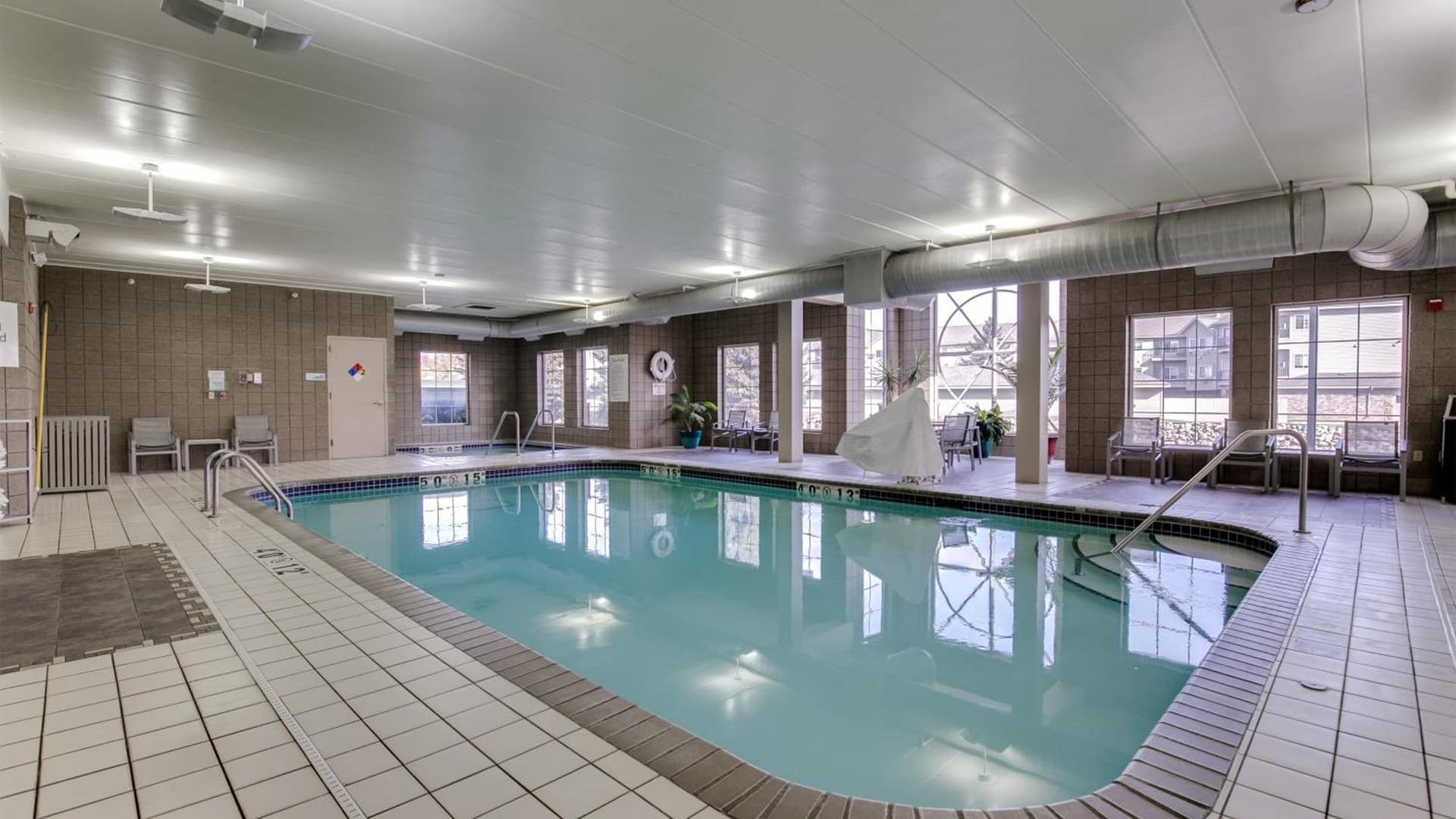 Holiday Inn Express and Suites St. Cloud by IHG gallery photo in Saint Cloud, MN — image 34