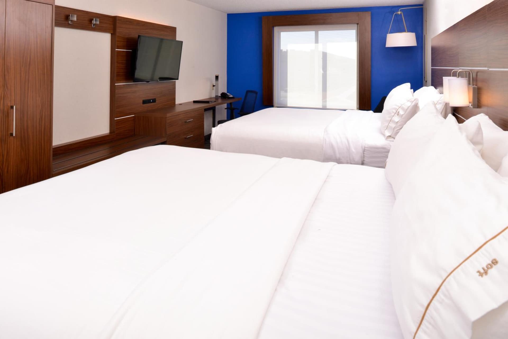 Holiday Inn Express Hotel & Suites Urbana-Champaign-U of I Area by IHG gallery photo in Champaign, IL — image 6