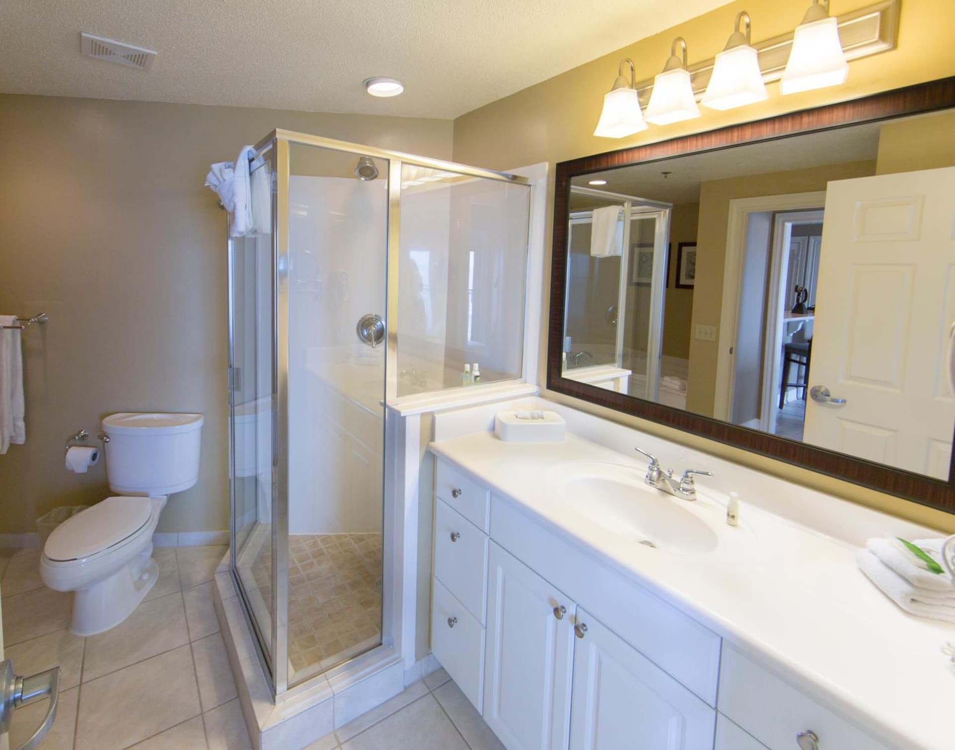 Holiday Inn Club Vacations Galveston Beach Resort by IHG gallery photo in Galveston, TX — image 15