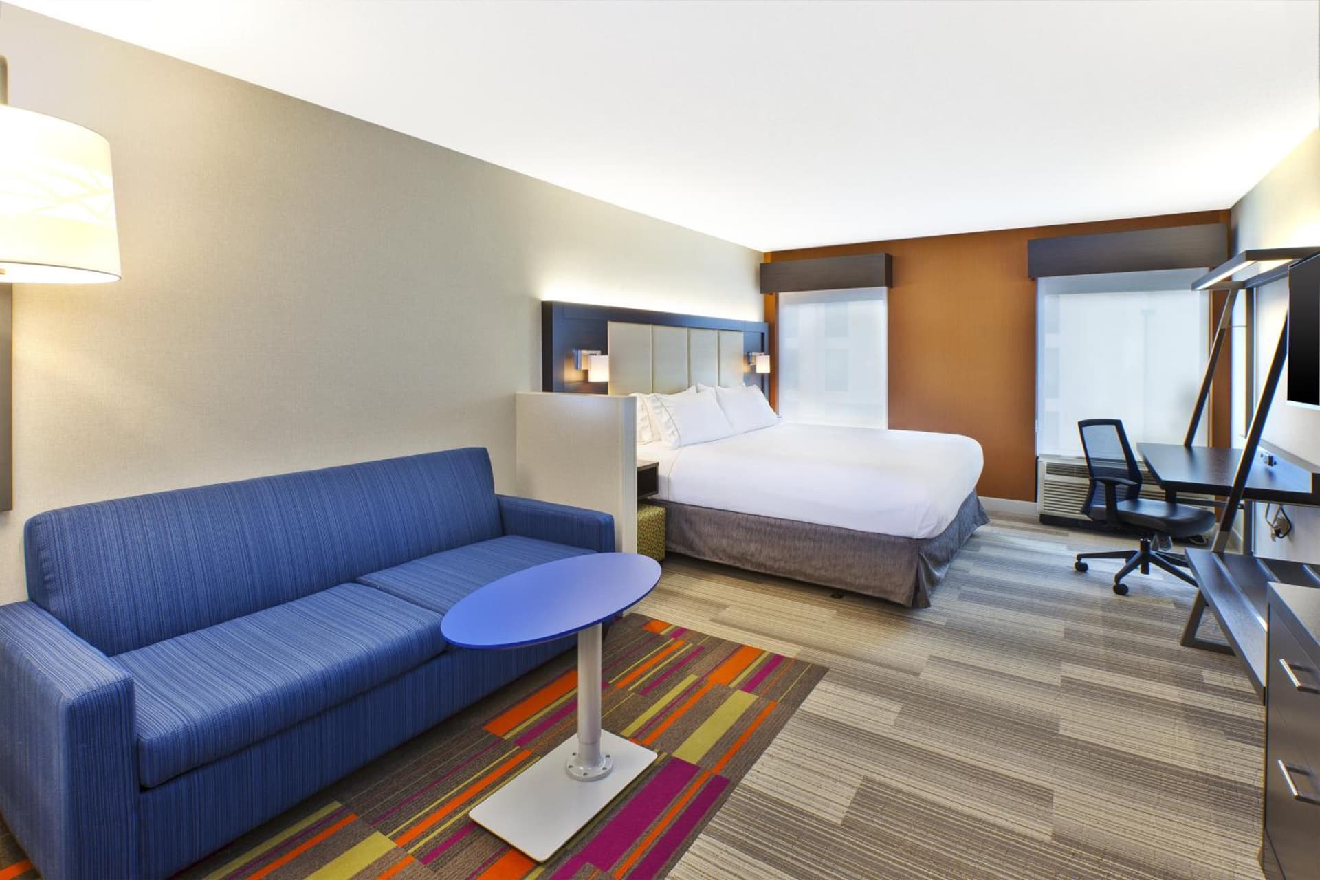 Holiday Inn Express & Suites Chicago-Midway Airport by IHG gallery photo in Bedford Park, IL — image 23
