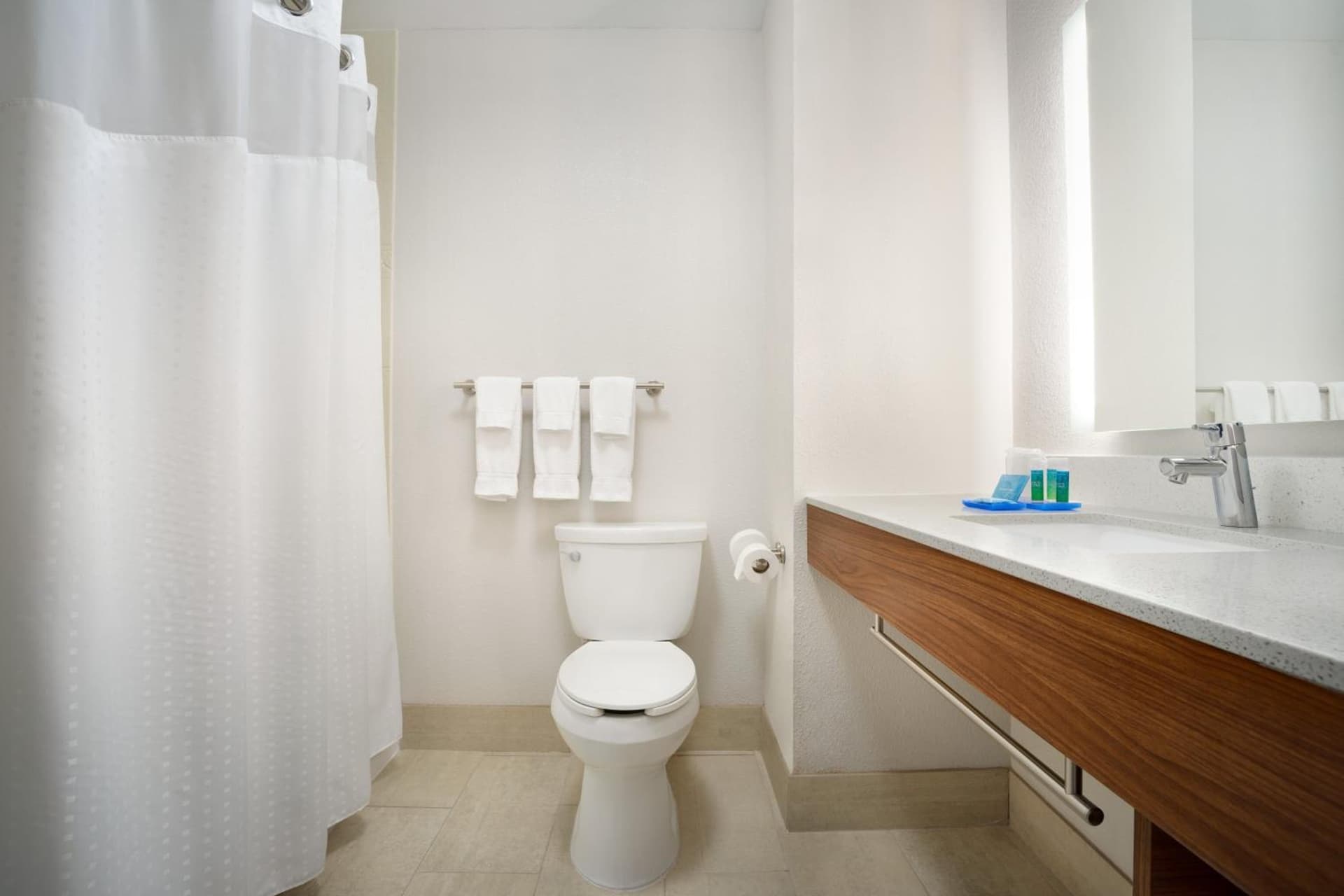 Holiday Inn Express Hotel & Suites Dallas NE - Allen by IHG gallery photo in Allen, TX — image 25