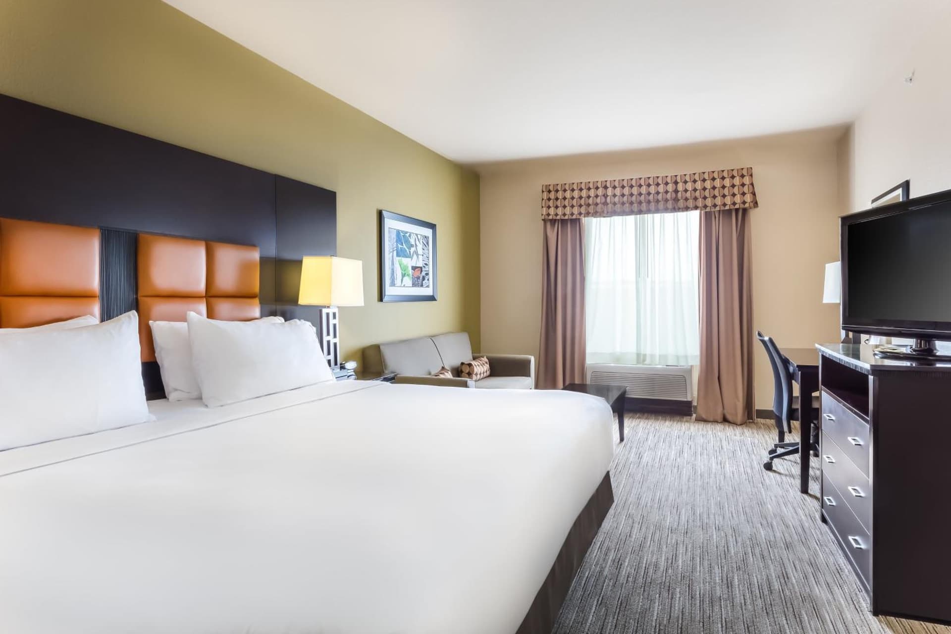 Holiday Inn Express Hotel & Suites Dallas West by IHG gallery photo in Dallas, TX — image 56