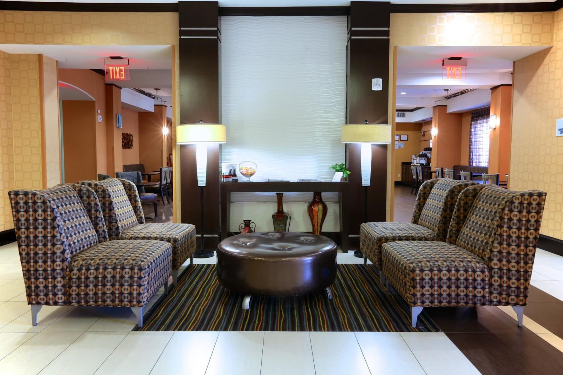 Holiday Inn Express Hotel & Suites Dallas West by IHG gallery photo in Dallas, TX — image 18