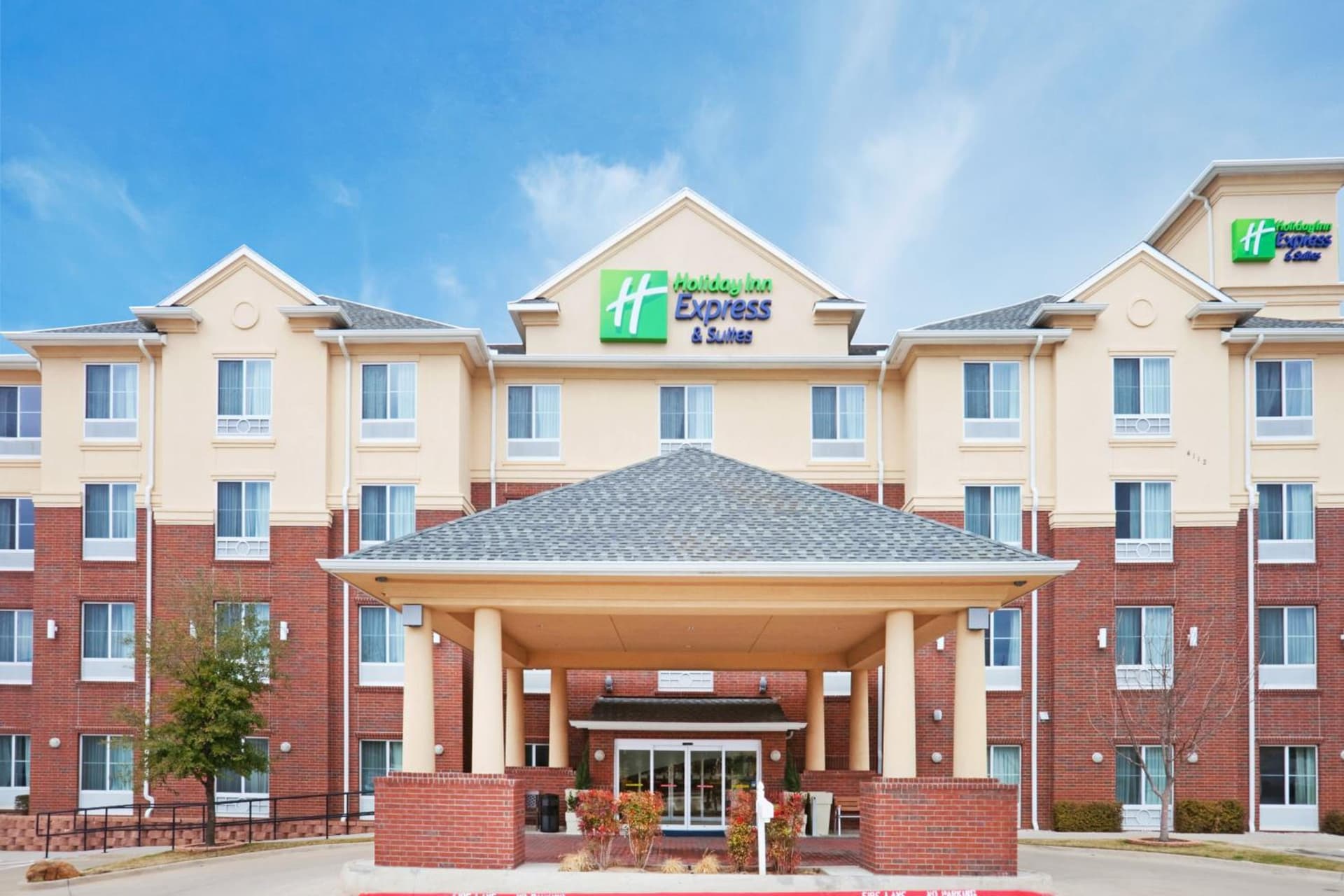 Holiday Inn Express Hotel & Suites Dallas - Grand Prairie I-20 by IHG gallery photo in Grand Prairie, TX — image 5
