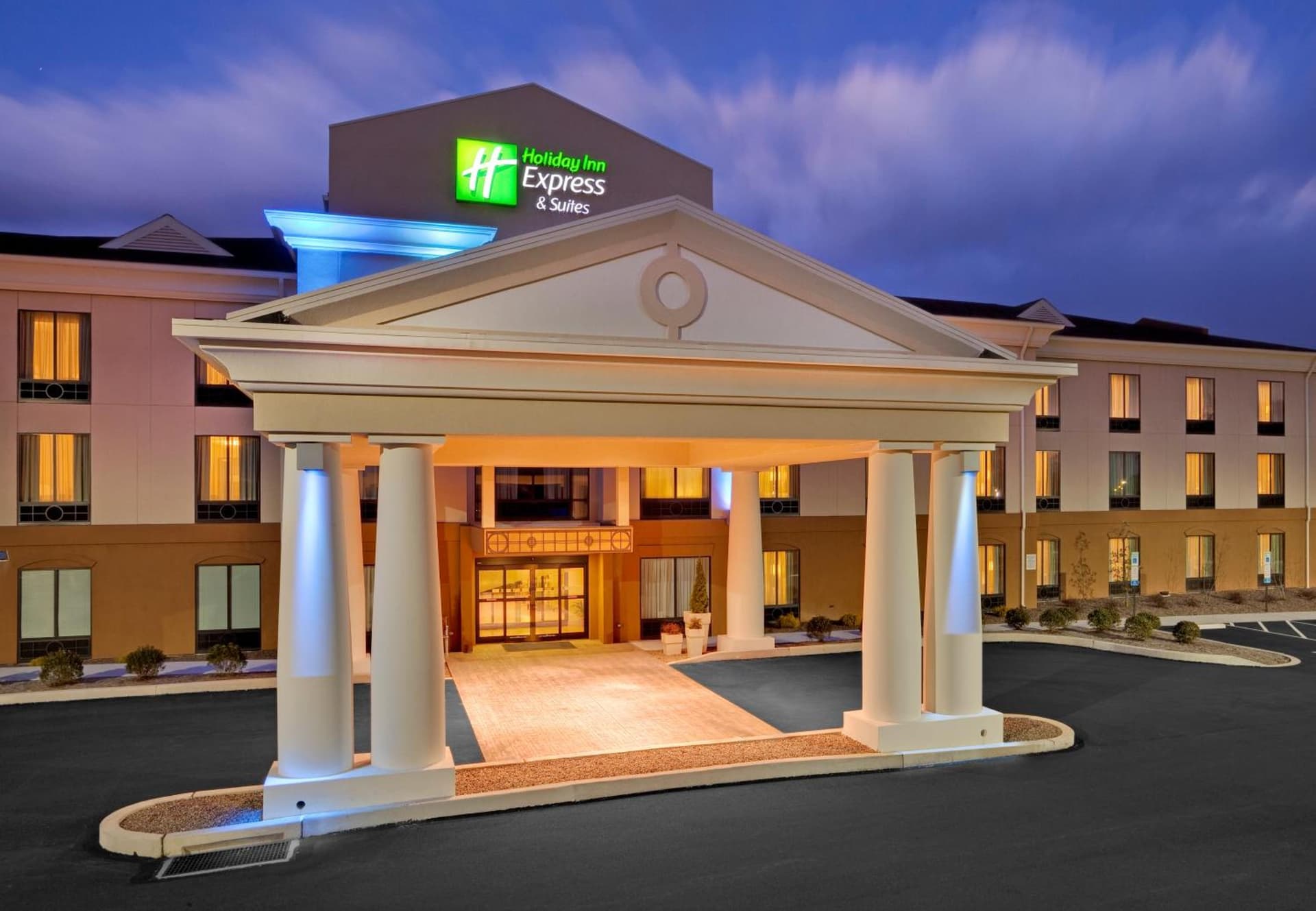 Holiday Inn Express Hotel & Suites Lebanon by IHG gallery photo in Lebanon, PA — image 33