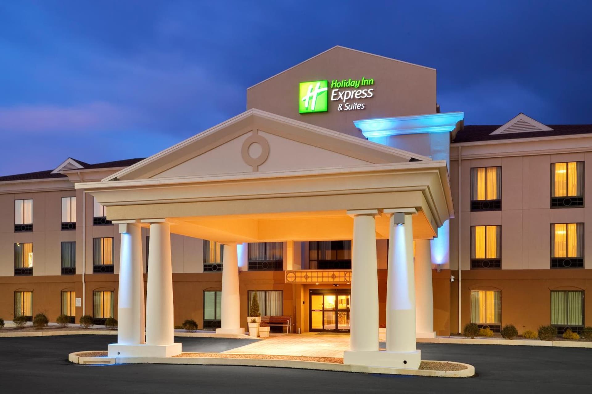 Holiday Inn Express Hotel & Suites Lebanon by IHG gallery photo in Lebanon, PA — image 16