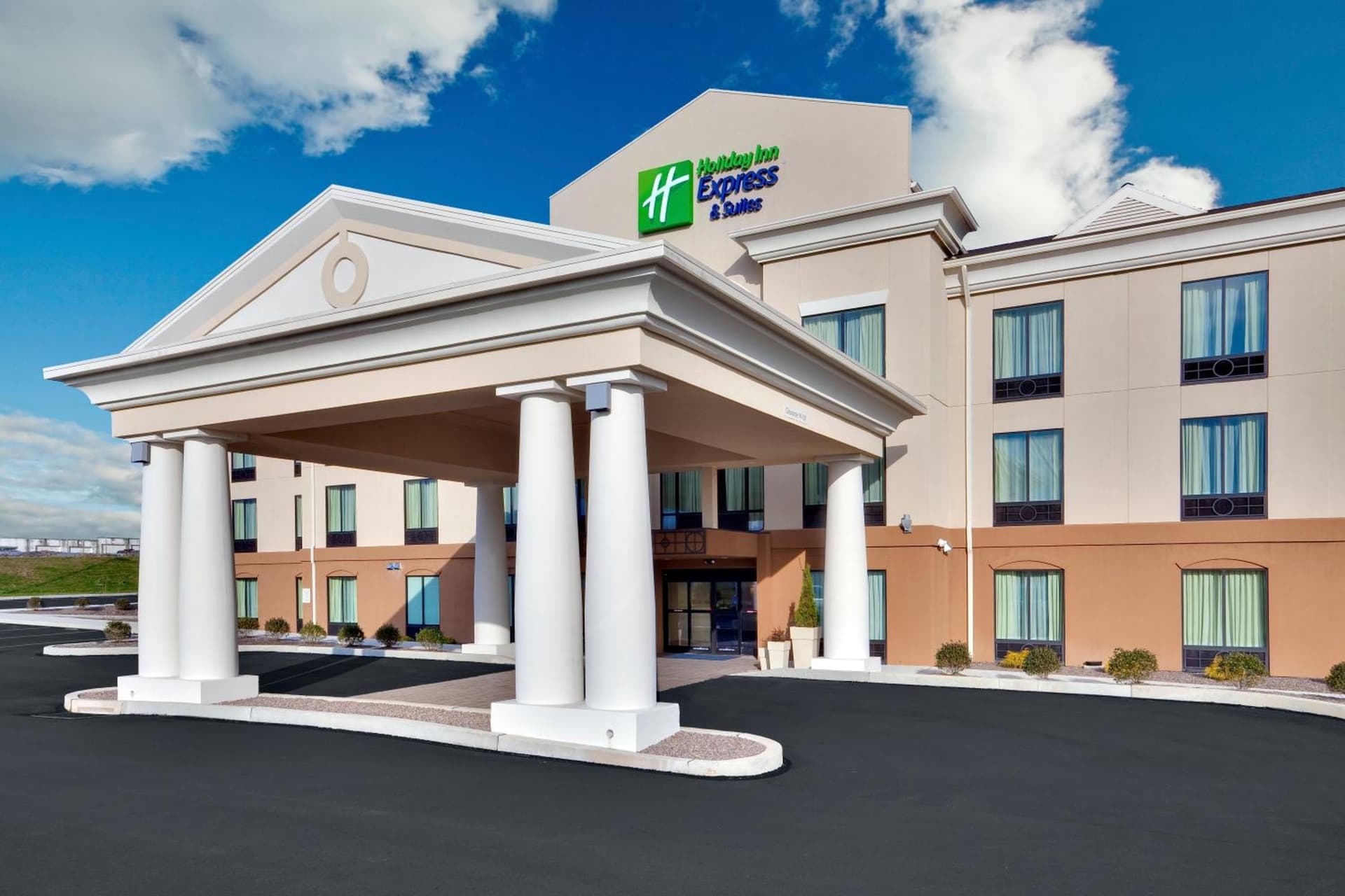 Holiday Inn Express Hotel & Suites Lebanon by IHG gallery photo in Lebanon, PA — image 34