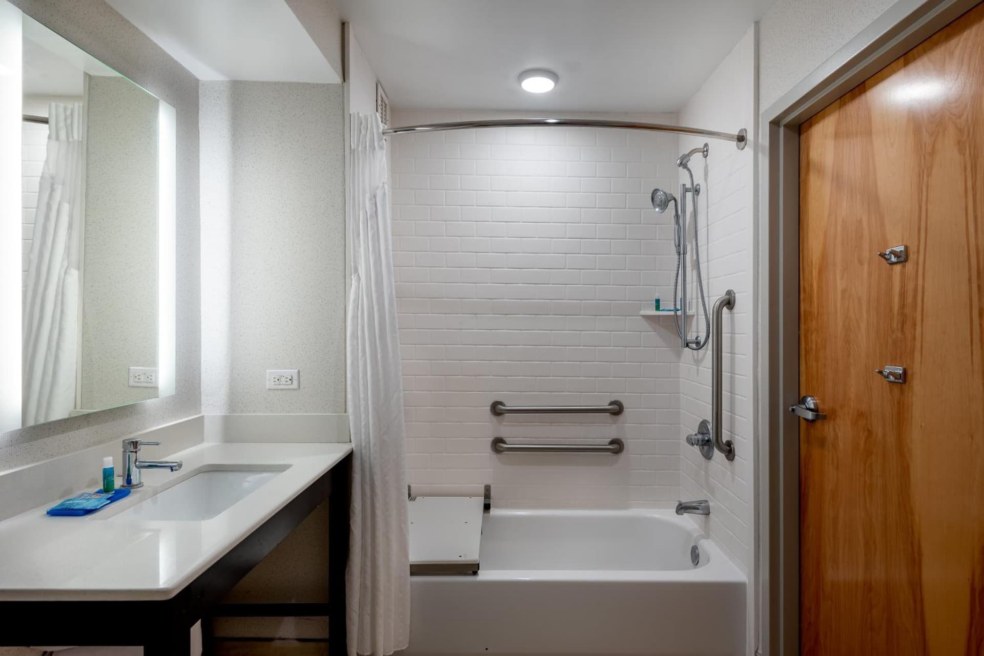 Holiday Inn Express Daphne-Spanish Fort by IHG gallery photo in Spanish Fort, AL — image 7