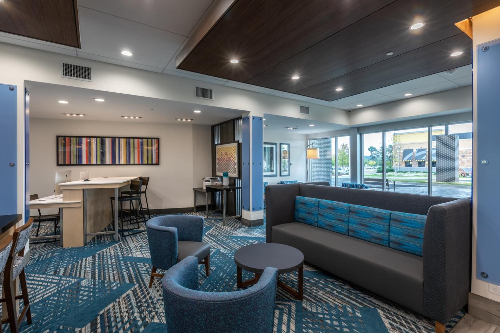 Holiday Inn Express & Suites Gainesville - Lake Lanier Area by IHG gallery photo in Gainesville, GA — image 9