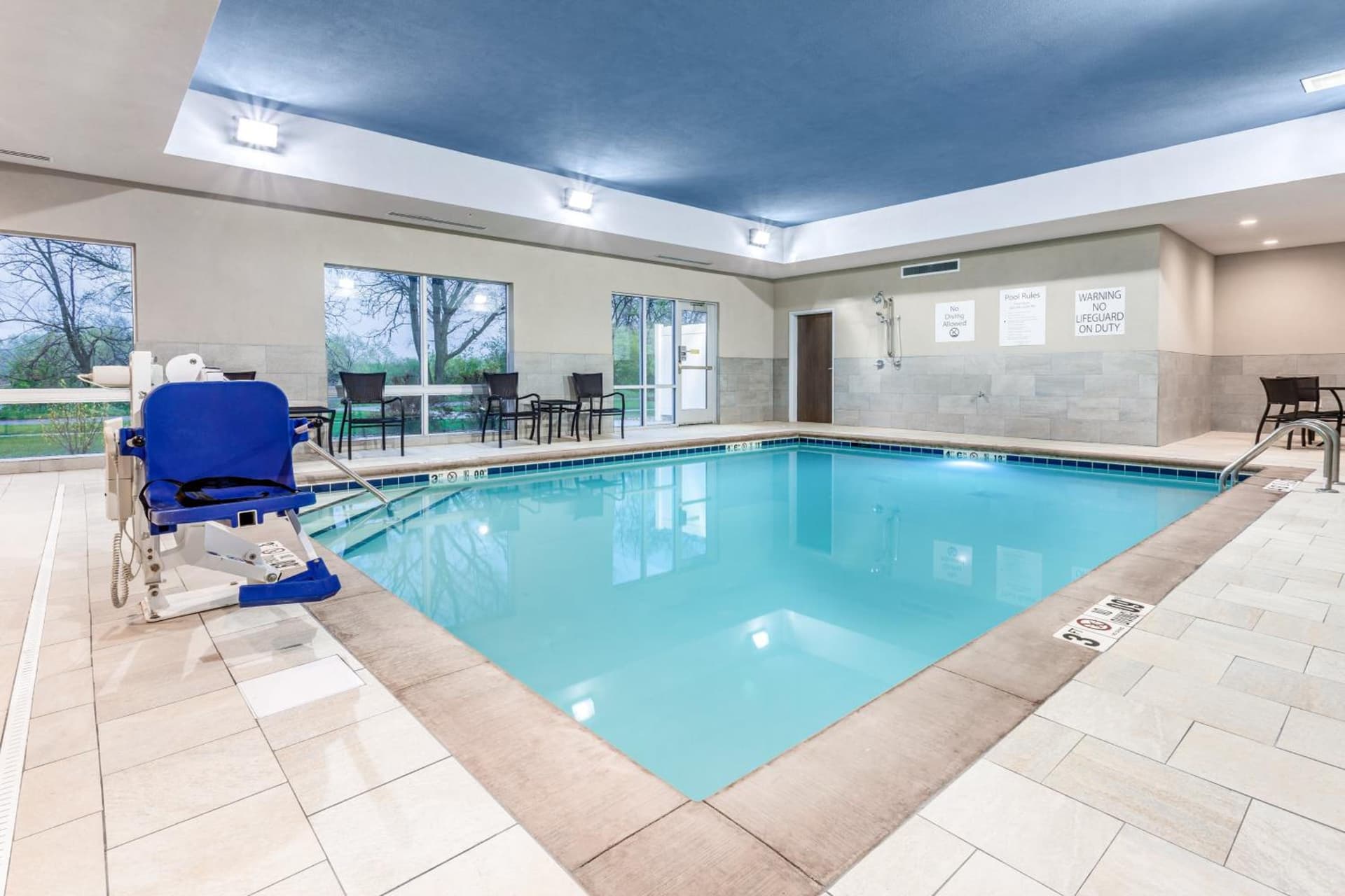 Holiday Inn Express & Suites Hammond by IHG gallery photo in Hammond, IN — image 23